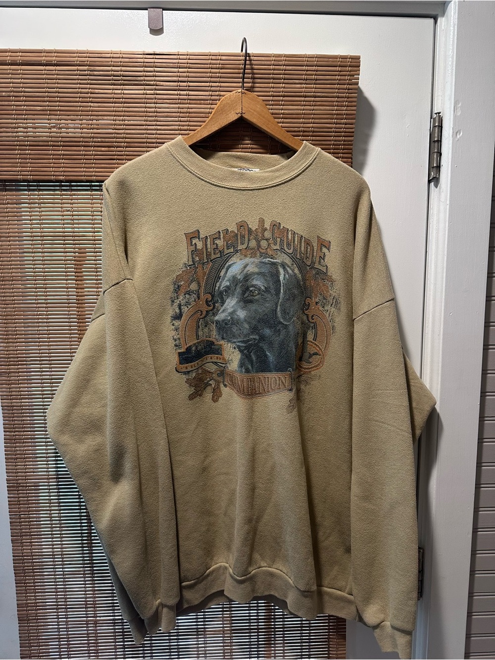 Vintage Outdoor Life Beige Labrador Dog Graphic Print Sweatshirt Men’s XL